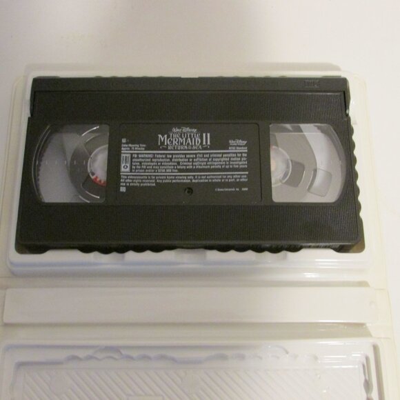 VHS Tapes - The Little Mermaid 1 & 2 - Picture 6 of 6